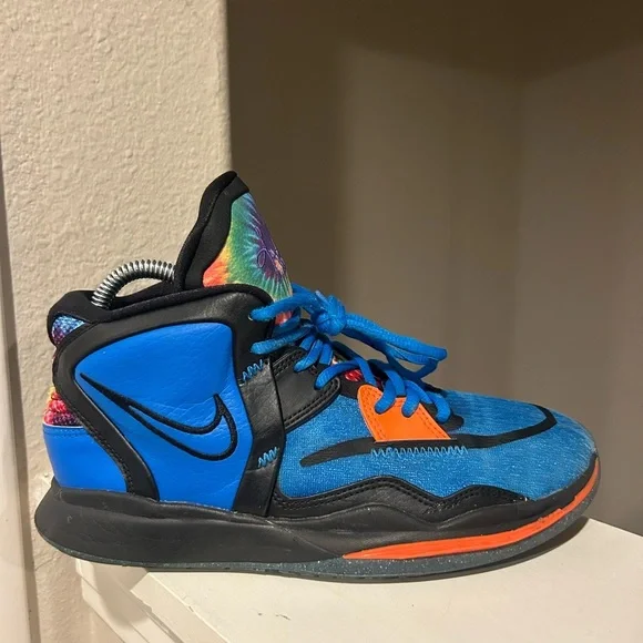 Nike Kyrie Infinity SE Mid Tie-Dye GS Youth Size 6Y - Basketball Shoe DM3894-410 - Picture 2 of 9